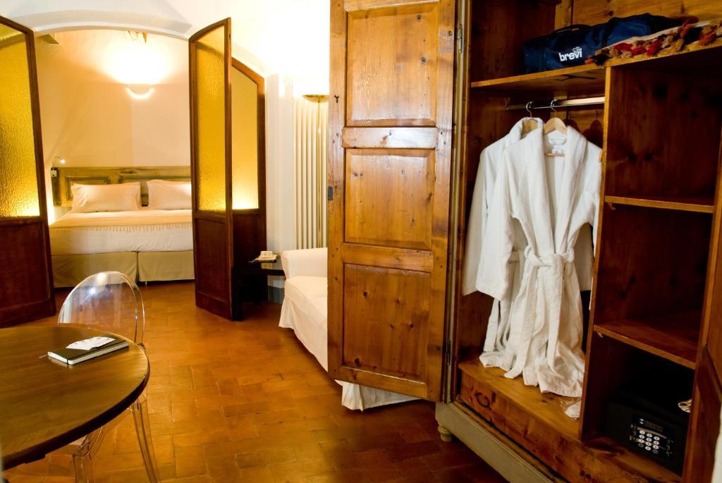 Callegherie 21 Boutique B&B Imola Værelse billede